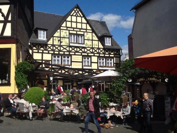 The 5:2 Thread number 43: Had too much Easter chocolate? Is the sugar monster chasing you? Come and join us in kicking the carb-cravings and getting back to healthy eating habits with intermittent fas