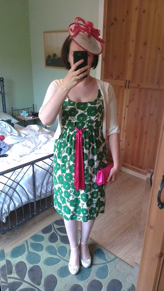 Would you like to critique my outfit?