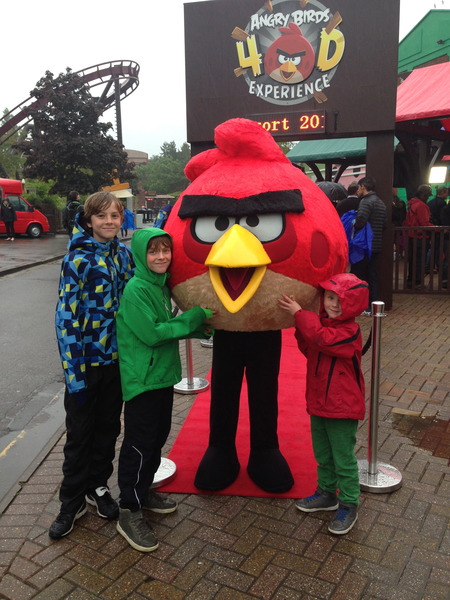 THORPE PARK Resort ANGRY BIRDS LAND Launch Reviewer Thread. Non-testers: tell us which Angry Birds character is your/your DCs' favourite and you could win an Angry Birds goodie bag. NOW CLOSED