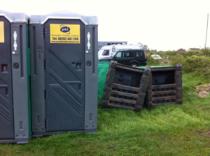 OMG it's a bit windy in these parts today...