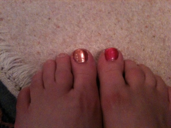 Toenail varnish