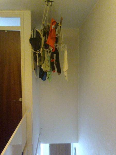 Does anyone have a Sheila's maid or other ceiling airer?