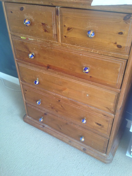 AIBU to think people need to quit saying "shabby chic" and