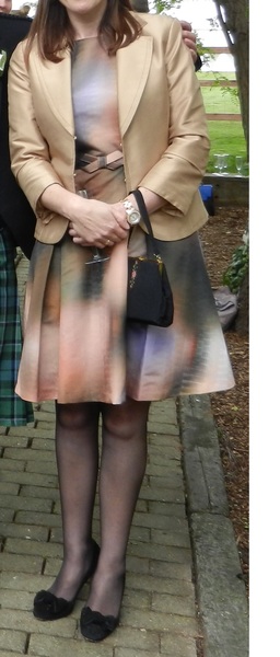 What goes with a gold silk jacket? Casual ideas reqd