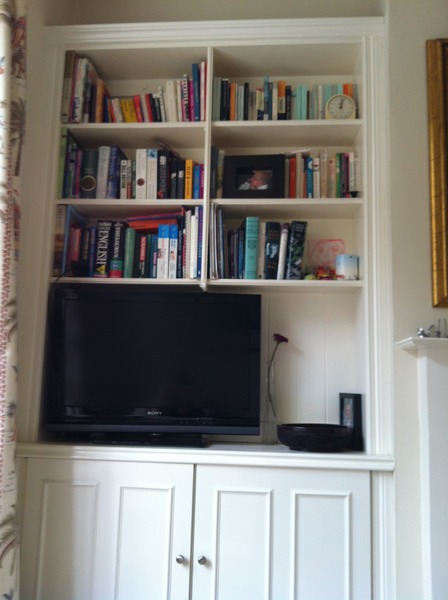 Want to help me reorganise my bookcase?