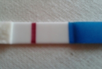 is this a faint positive?! it disappeared when I looked an hour later then next test negative?