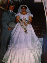 Three weeks, tiny budget & no wedding dress.