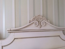 Help me choose an annie sloan paint colour!