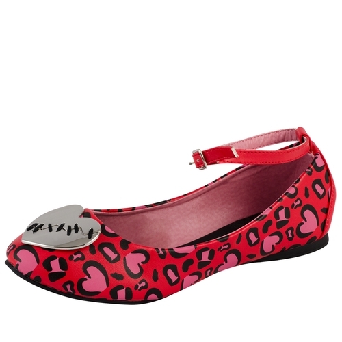 Has anyone seen these shoes? Where are they from?