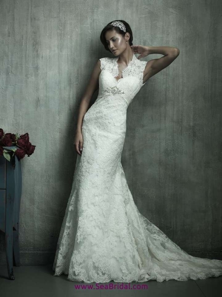 The mystery of wedding veils