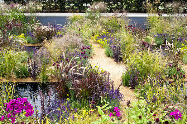 A garden is a lovesome thing, God wot!