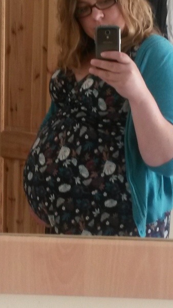 October 2014 #9 - Into the home straight we go, 3rd trimester here we come!