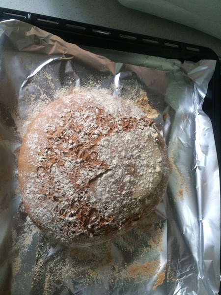 bread in bread basket - liner wet or dry?