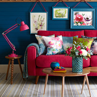 What colours go with aqua/teal?