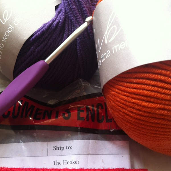 Woolly Hugs. A Blanket for the very lovely Knittingnovice, crafters and donors we need your help.