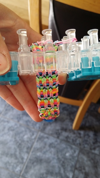 The Mumsnet Summer Loom Band Challenge - £200 of Hobbycraft vouchers up for grabs