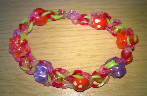 The Mumsnet Summer Loom Band Challenge - £200 of Hobbycraft vouchers up for grabs