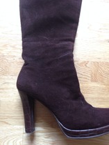 Should I get rid of my skinny boots?