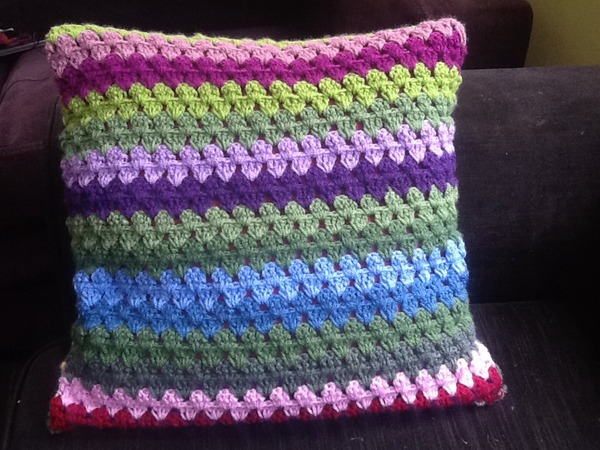 Team Hooker : Come flash your wares at the Hotel Crochetfornia.