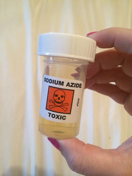 Get your cape on, get your cape on! Don't come knockin if the tent's a rockin, but pee on a snake instead - It's just shagging part 27
