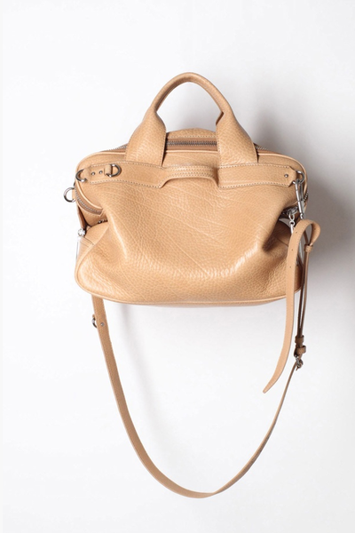 Prada; BV; Anya; Celine; Chloe; LV; Mulberry; Coach Bag LOVERS Thread. Vol 1