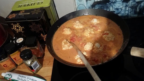 to ask for help to cook for 3 vegetarians