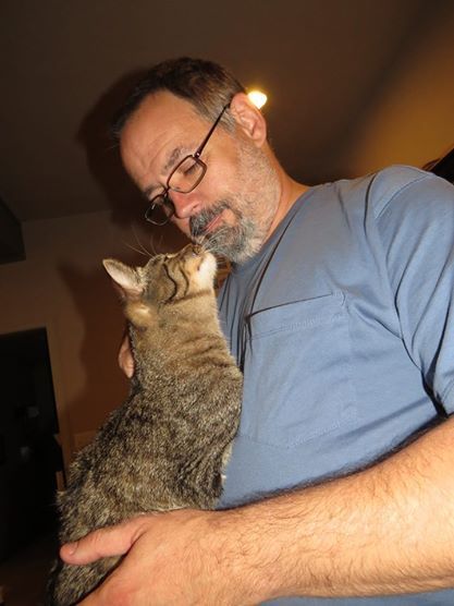 Poor, Brave Little Cat.