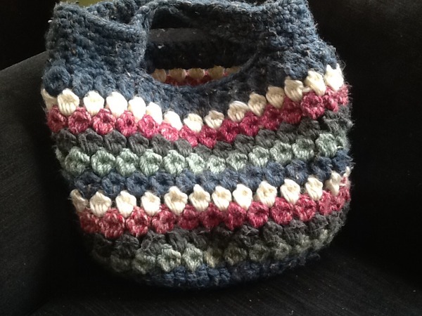 Team Hooker : Come flash your wares at the Hotel Crochetfornia.