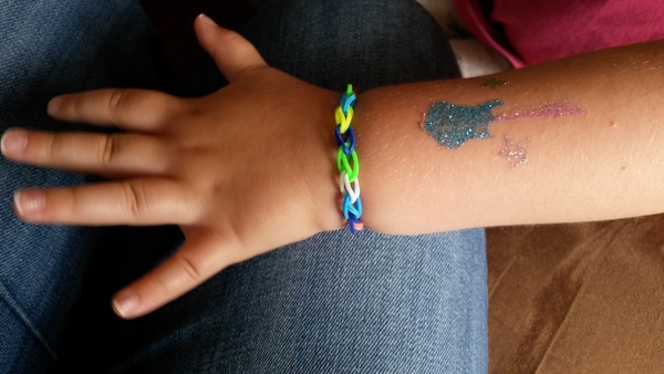 The Mumsnet Summer Loom Band Challenge - £200 of Hobbycraft vouchers up for grabs