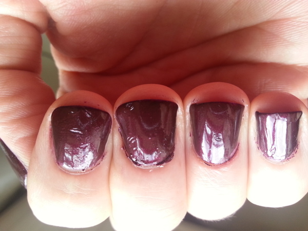 Help! Nail varnishing skills of a 5 year old.