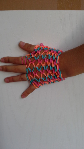 The Mumsnet Summer Loom Band Challenge - £200 of Hobbycraft vouchers up for grabs