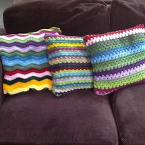 Team Hooker : Come flash your wares at the Hotel Crochetfornia.