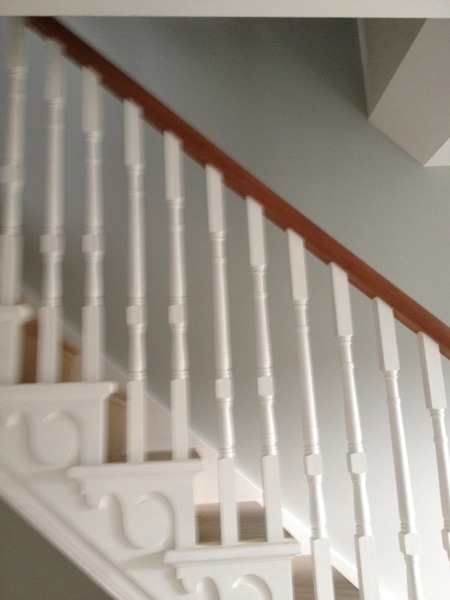 Advice on what colour to paint my hallway