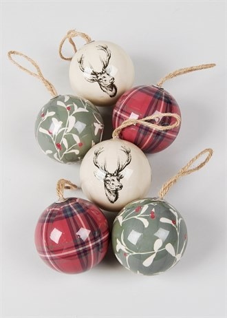 What would go with these on my tree?