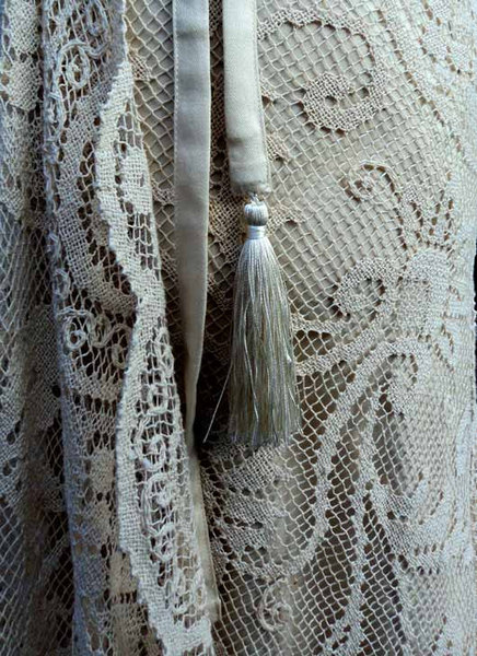What cover-up would go with my wedding dress?