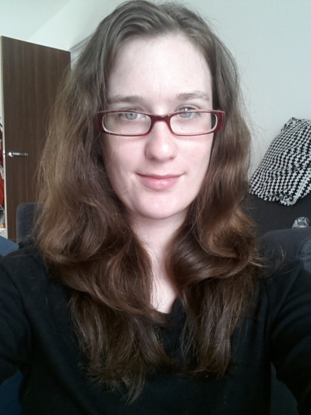 What shall I do with my hair?! (Pic attached, needs to be low-ish maintenance!)