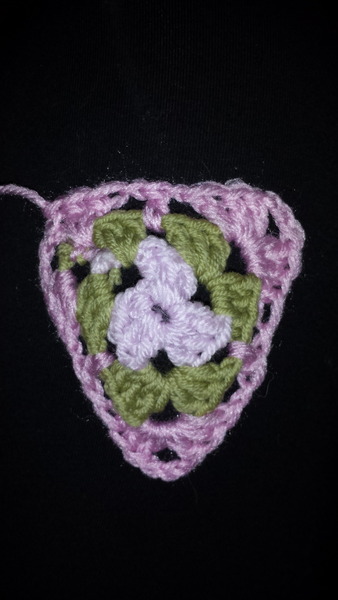 I'd like to learn how to crochet. Where? How?