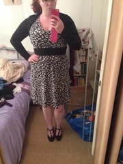What makes a person frumpy?