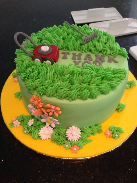 Would anyone enjoy a cake picture thread, for boasting?!