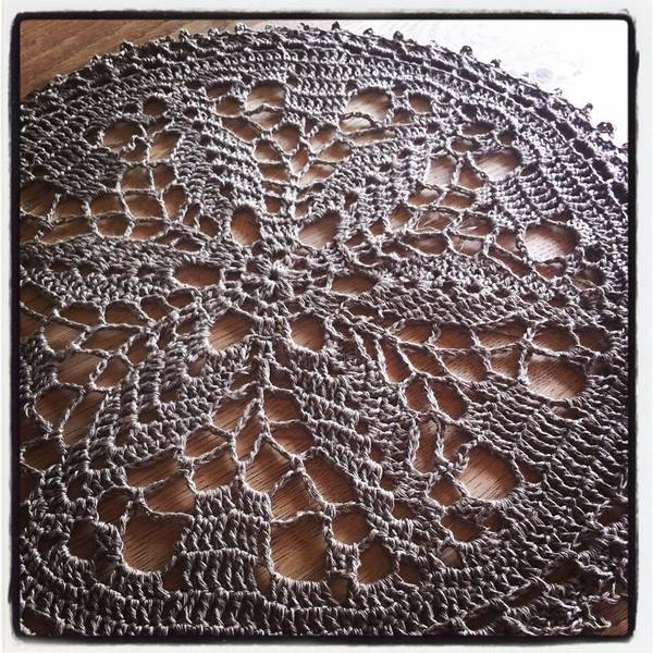 Team Hooker : Come flash your wares at the Hotel Crochetfornia.