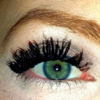Younique beauty products