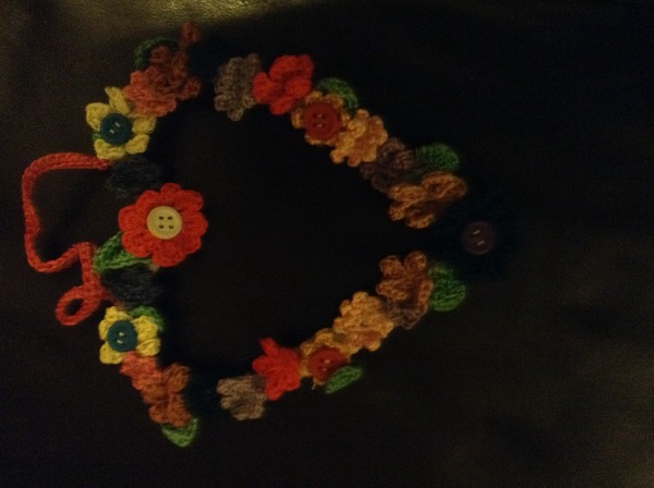 Team Hooker : Come flash your wares at the Hotel Crochetfornia.