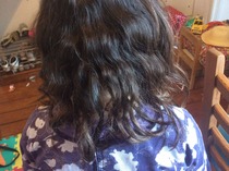 To think about straightening dd's hair age 7 ?