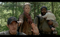 WALKING DEAD! WALKING DEAD! WALKING DEAD!