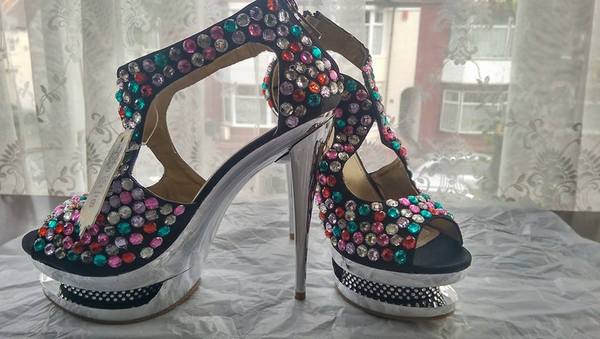 Stupid Facebook selling.