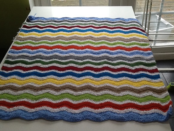 Team Hooker : Come flash your wares at the Hotel Crochetfornia.