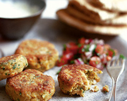 Does anyone have a good falafel recipe please?