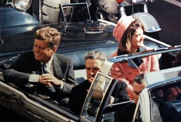 Most Famous/iconic photographs in history