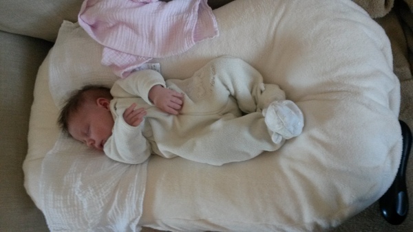 October 2014 // thread 2 // keeping each other company through the night feeds!