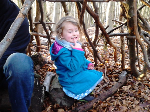 Philips and Disney Imaginative Lighting would love to see your photos of and tips for den building - £100 Amazon voucher to be won NOW CLOSED